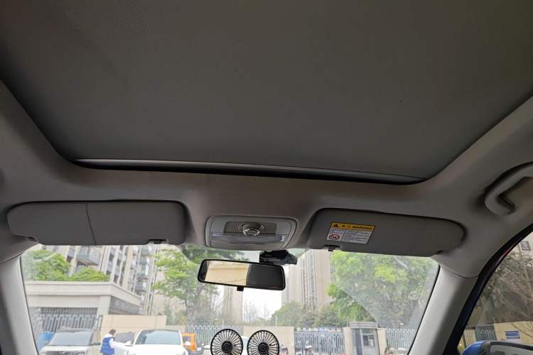 Used MG ZS 2017 1.5L Automatic Luxury Internet Edition Headliner