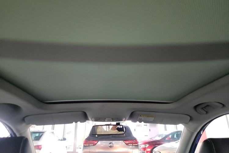Used MG ZS 2017 1.5L Automatic Luxury Edition Headliner