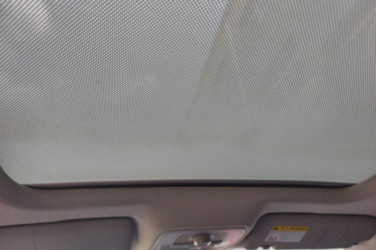 Used MG ZS 2017 1.5L Automatic Luxury Internet Edition Headliner