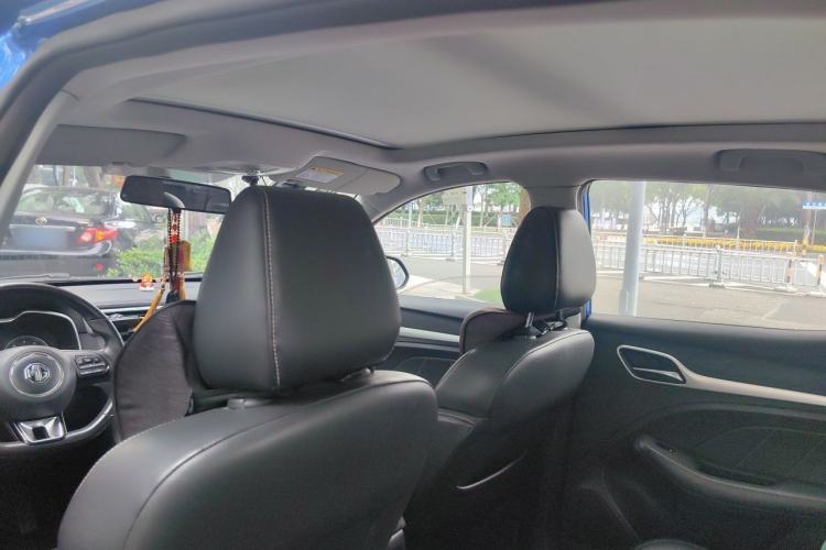 Used MG ZS 2017 1.5L Automatic Luxury Edition Headliner