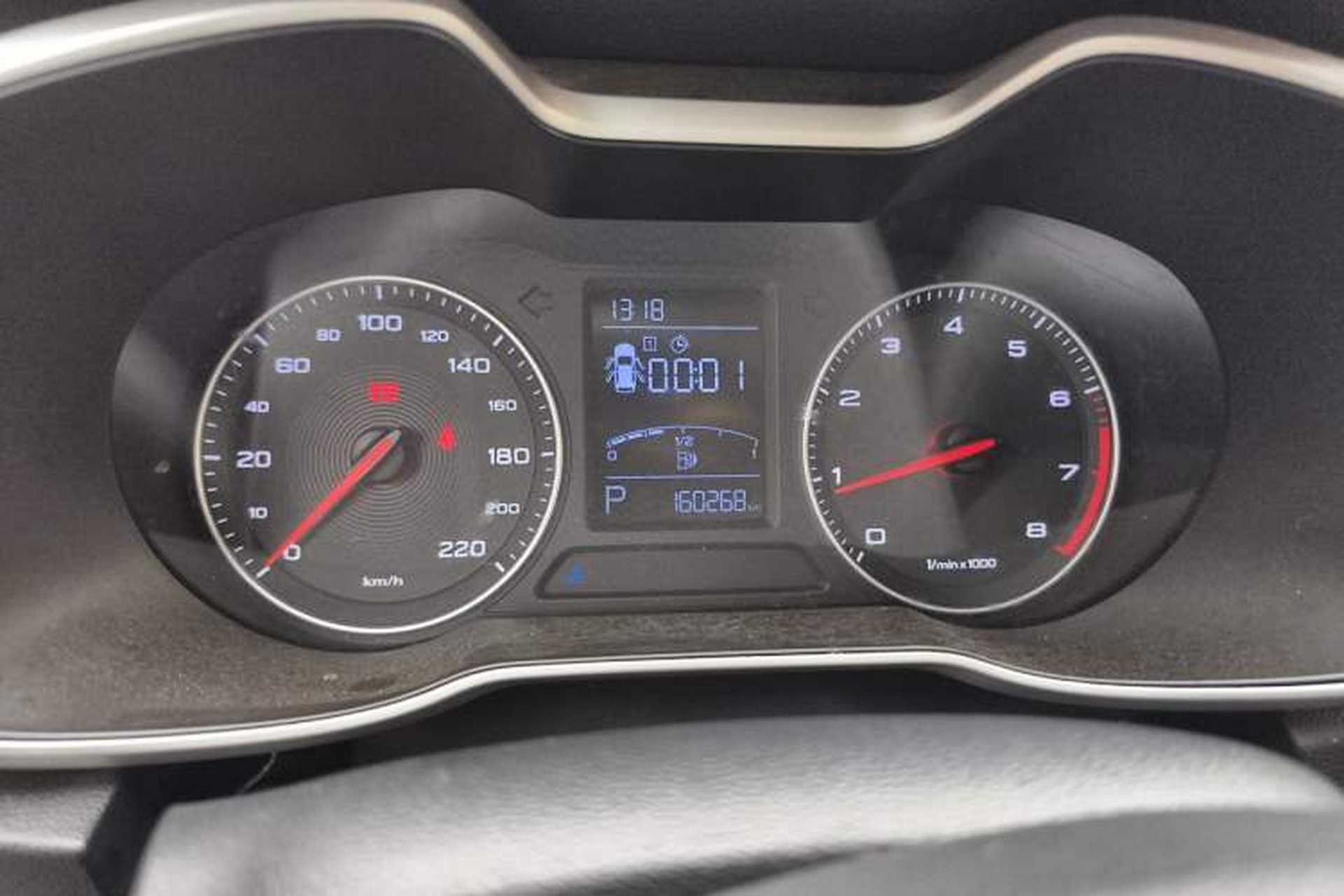 Used MG ZS 2017 1.5L Automatic Luxury Edition Instrument Cluster