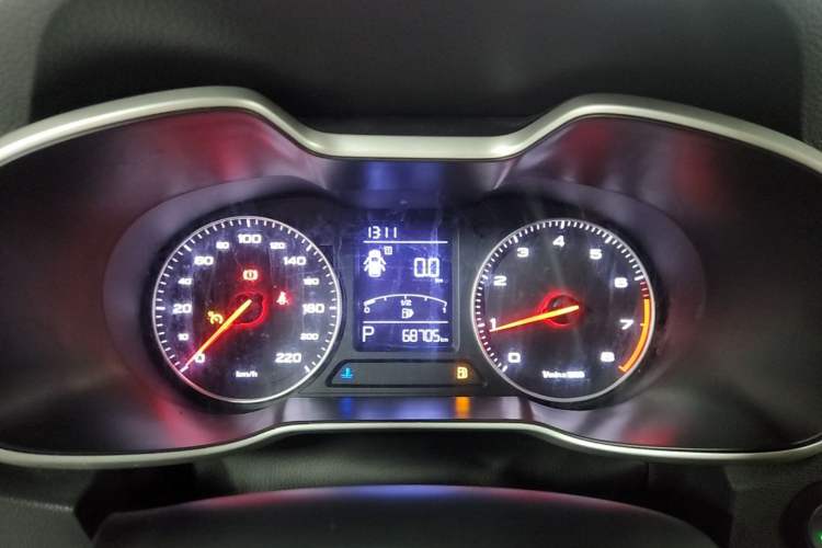 Used MG ZS 2017 1.5L Automatic Luxury Edition Instrument Cluster