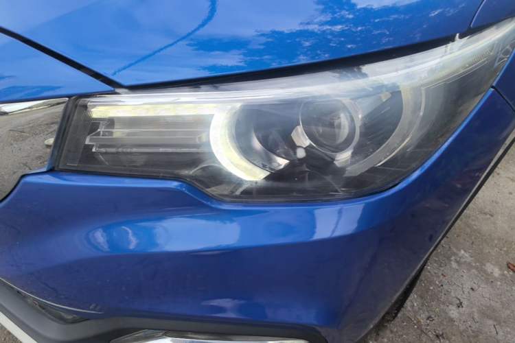 Used MG ZS 2017 1.5L Automatic Luxury Internet Edition Left Front Headlight