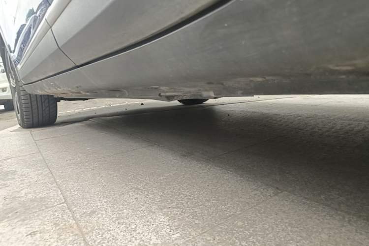 Used MG ZS 2017 1.5L Automatic Luxury Internet Edition Left Side Sill