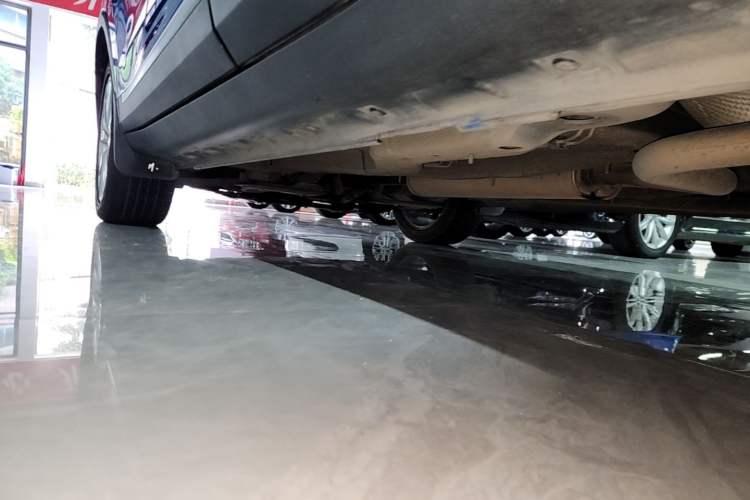 Used MG ZS 2017 1.5L Automatic Luxury Edition Left Side Sill