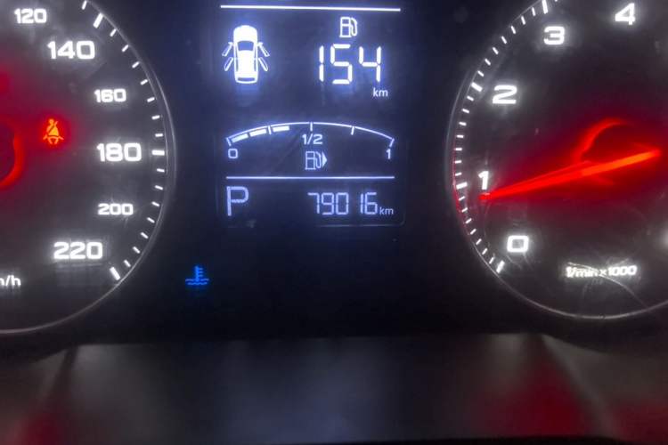 Used MG ZS 2017 1.5L Automatic Luxury Edition Odometer Close Up