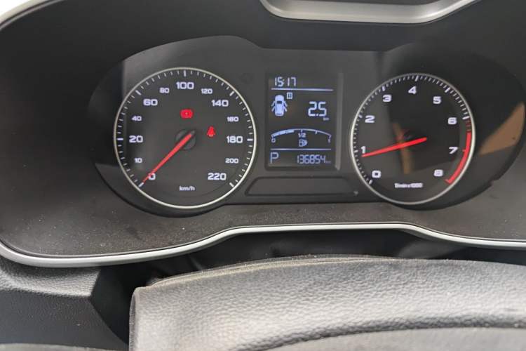 Used MG ZS 2017 1.5L Automatic Luxury Edition Odometer Close Up