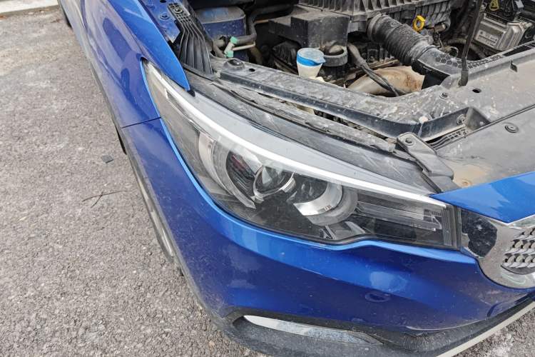 Used MG ZS 2017 1.5L Automatic Luxury Internet Edition Right Front Headlight