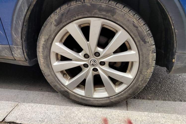 Used MG ZS 2017 1.5L Manual Luxury Edition Right Front Wheel Hub