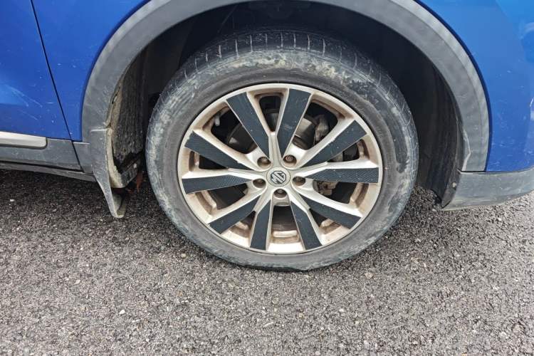 Used MG ZS 2017 1.5L Automatic Luxury Edition Right Front Wheel Hub