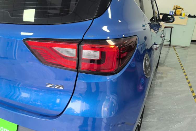 Used MG ZS 2017 1.5L Manual Deluxe Internet Edition Right Rear Taillight