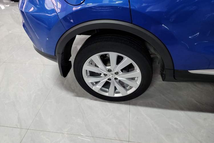 Used MG ZS 2017 1.5L Automatic Luxury Edition Right Rear Wheel Hub