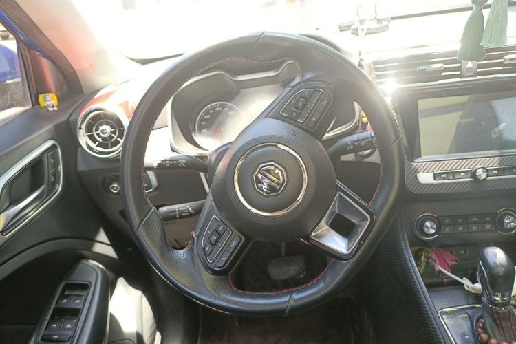 Used MG ZS 2017 16T Automatic Prestige Edition Steering Wheel