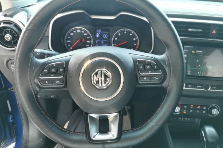 Used MG ZS 2017 1.5L Automatic Luxury Internet Edition Steering Wheel