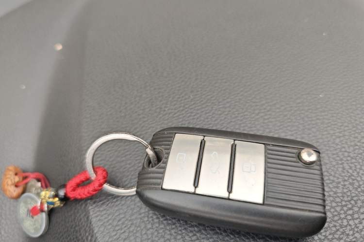 Used MG ZS 2017 1.5L Automatic Luxury Edition Vehicle Key