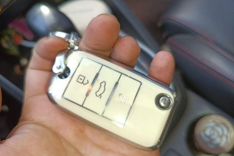 Used MG ZS 2017 16T Automatic Prestige Edition Vehicle Key