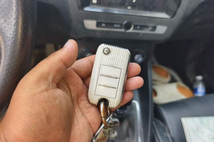 Used MG ZS 2017 1.5L Automatic Luxury Internet Edition Vehicle Key