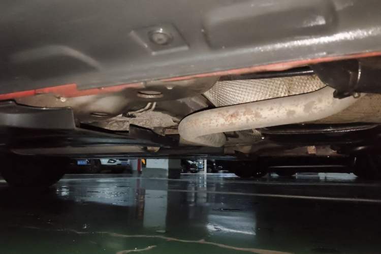 Used MG ZS 2017 1.5L Manual Deluxe Internet Edition Chassis Rear Left