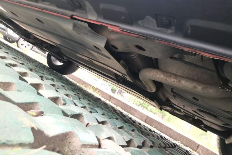 Used MG ZS 2017 1.5L Manual Deluxe Internet Edition Chassis Rear Left