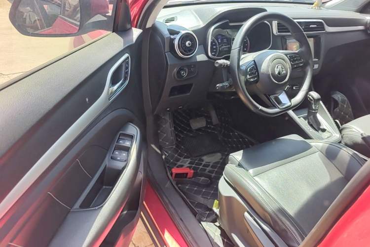 Used MG ZS 2017 1.5L Automatic Luxury Edition Driver Seat