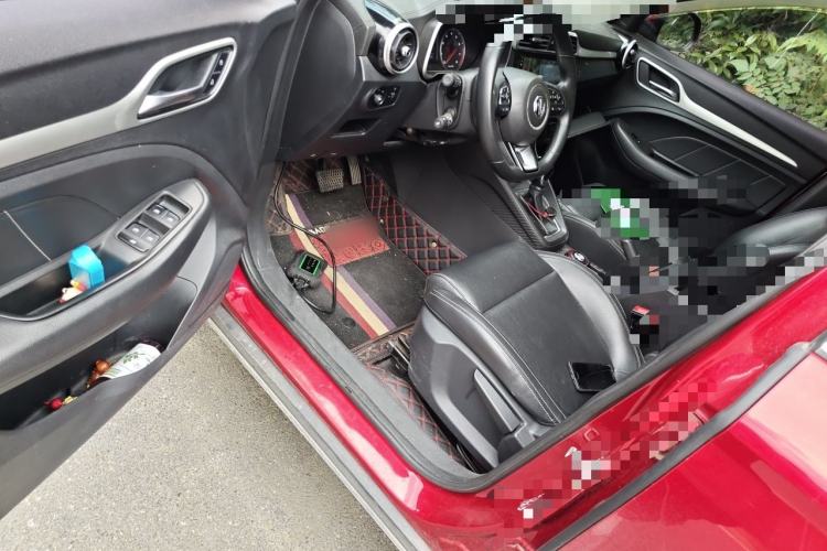 Used MG ZS 2017 1.5L Automatic Luxury Edition Driver Seat