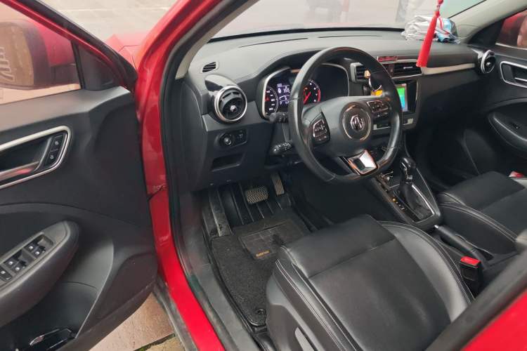 Used MG ZS 2017 1.5L Automatic Luxury Edition Driver Seat