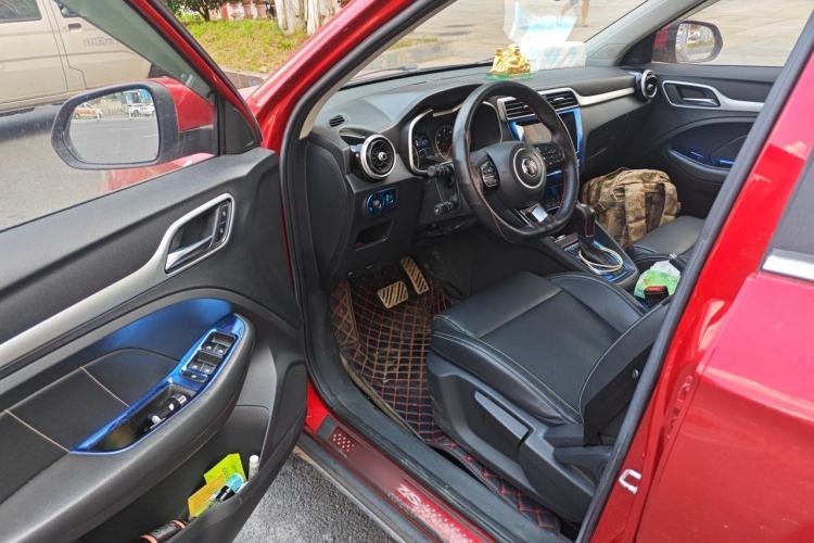 Used MG ZS 2017 1.5L Automatic Luxury Internet Edition Driver Seat