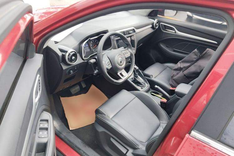 Used MG ZS 2017 1.5L Automatic Luxury Internet Edition Driver Seat