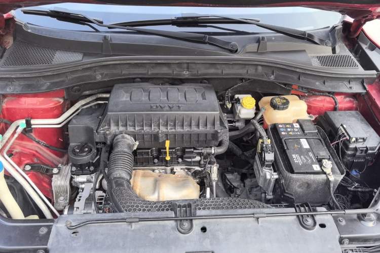 Used MG ZS 2017 1.5L Automatic Luxury Internet Edition Engine Bay