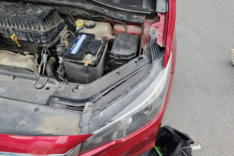 Used MG ZS 2017 1.5L Automatic Luxury Edition Engine Bay Left