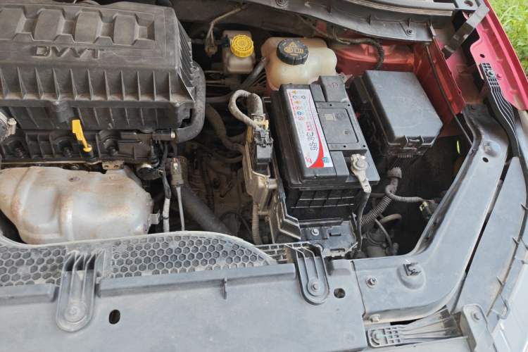 Used MG ZS 2017 1.5L Automatic Luxury Internet Edition Engine Bay Left