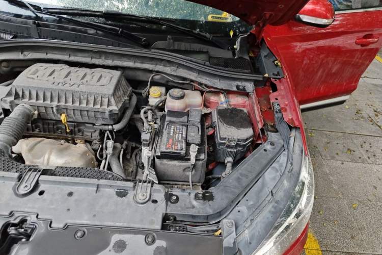 Used MG ZS 2017 1.5L Automatic Luxury Internet Edition Engine Bay Left