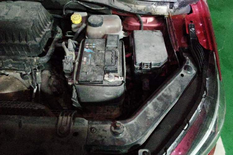Used MG ZS 2017 1.5L Manual Deluxe Internet Edition Engine Bay Left