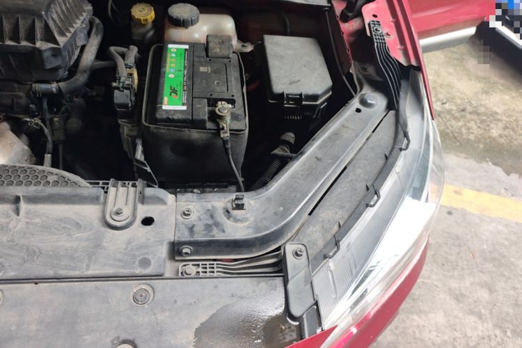 Used MG ZS 2017 1.5L Automatic Elite Edition Engine Bay Left