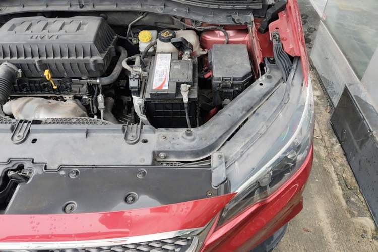 Used MG ZS 2017 1.5L Automatic Luxury Internet Edition Engine Bay Left