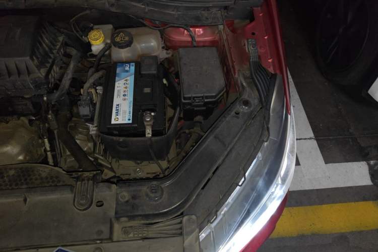 Used MG ZS 2017 1.5L Automatic Luxury Internet Edition Engine Bay Left