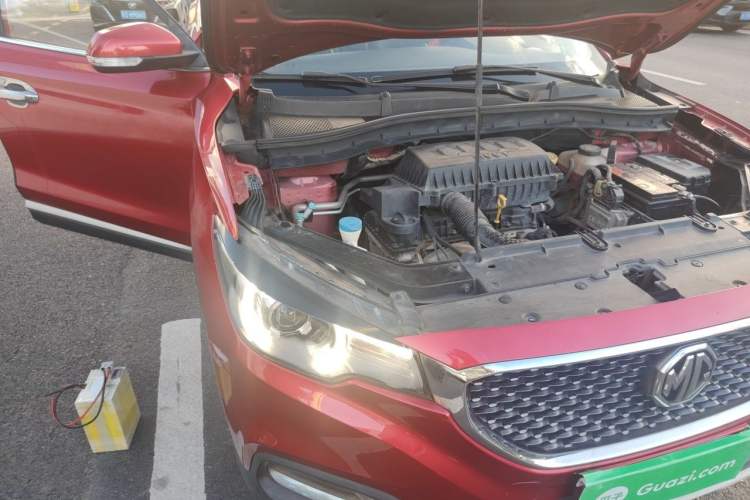 Used MG ZS 2017 1.5L Manual Elite Edition Engine Bay Right