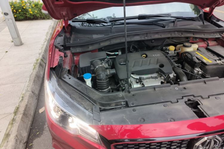 Used MG ZS 2017 16T Automatic Flagship Internet Edition Engine Bay Right