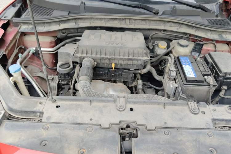 Used MG ZS 2017 1.5L Automatic Luxury Edition Engine Bay