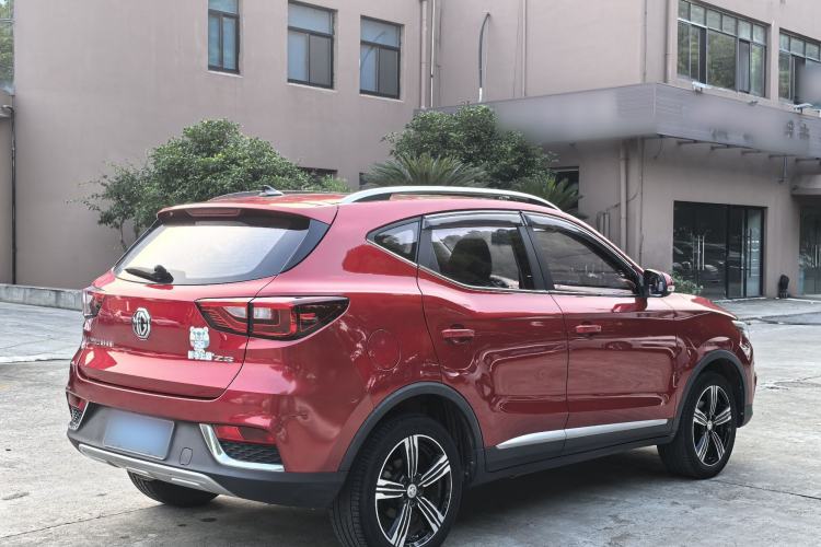 Used MG ZS 2017 1.5L Automatic Luxury Internet Edition Exterior 4