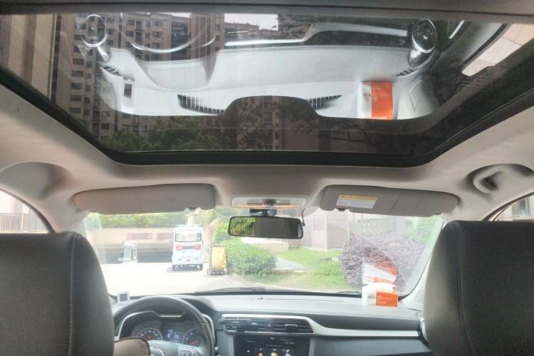 Used MG ZS 2017 1.5L Automatic Luxury Internet Edition Headliner