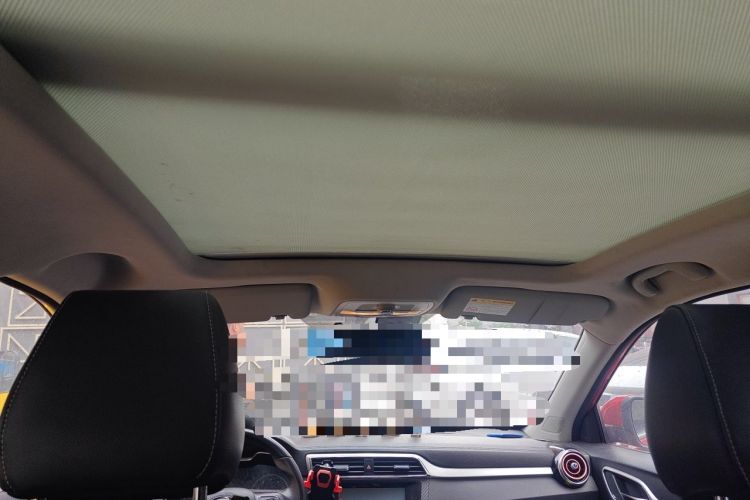 Used MG ZS 2017 1.5L Automatic Luxury Edition Headliner