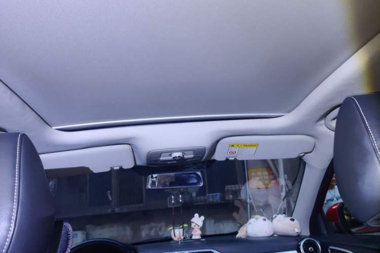 Used MG ZS 2017 1.5L Automatic Luxury Edition Headliner