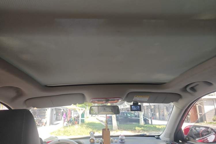 Used MG ZS 2017 1.5L Automatic Luxury Edition Headliner