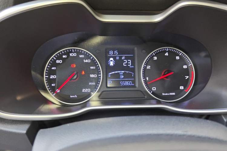 Used MG ZS 2017 1.5L Automatic Luxury Internet Edition Instrument Cluster