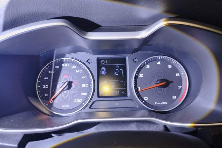 Used MG ZS 2017 1.5L Automatic Luxury Internet Edition Instrument Cluster