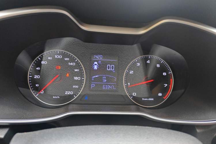 Used MG ZS 2017 1.5L Automatic Luxury Edition Instrument Cluster