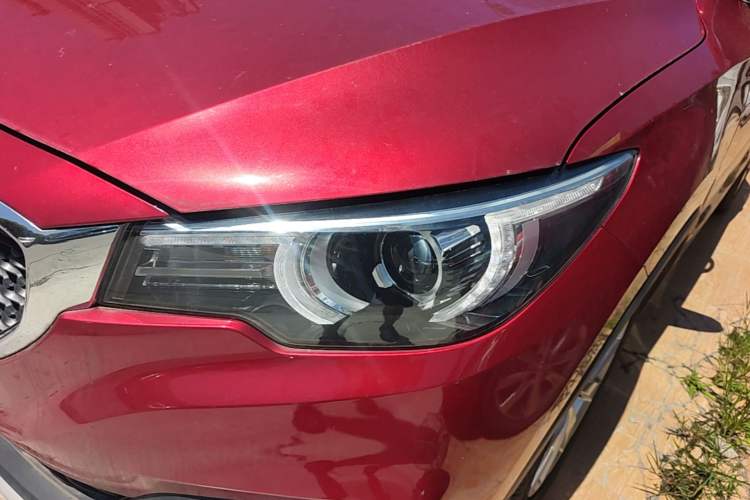 Used MG ZS 2017 1.5L Automatic Luxury Edition Left Front Headlight