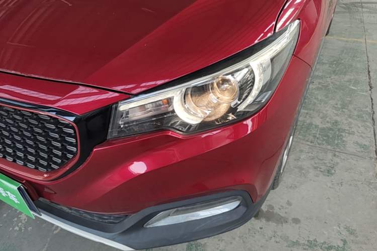 Used MG ZS 2017 1.5L Automatic Luxury Edition Left Front Headlight