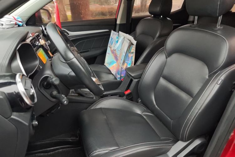 Used MG ZS 2017 1.5L Automatic Luxury Edition Left Front Seat
